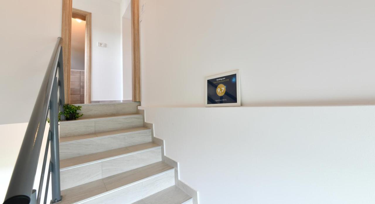 Apartman Mate Rakovica Exterior foto