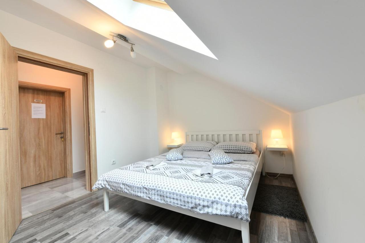 Apartman Mate Rakovica Exterior foto